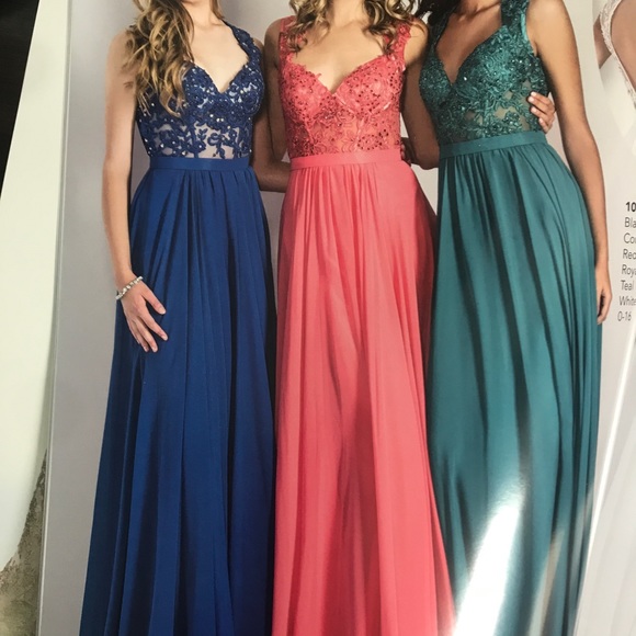 Royal Blue Lace Gown 1079 - Picture 6 of 8